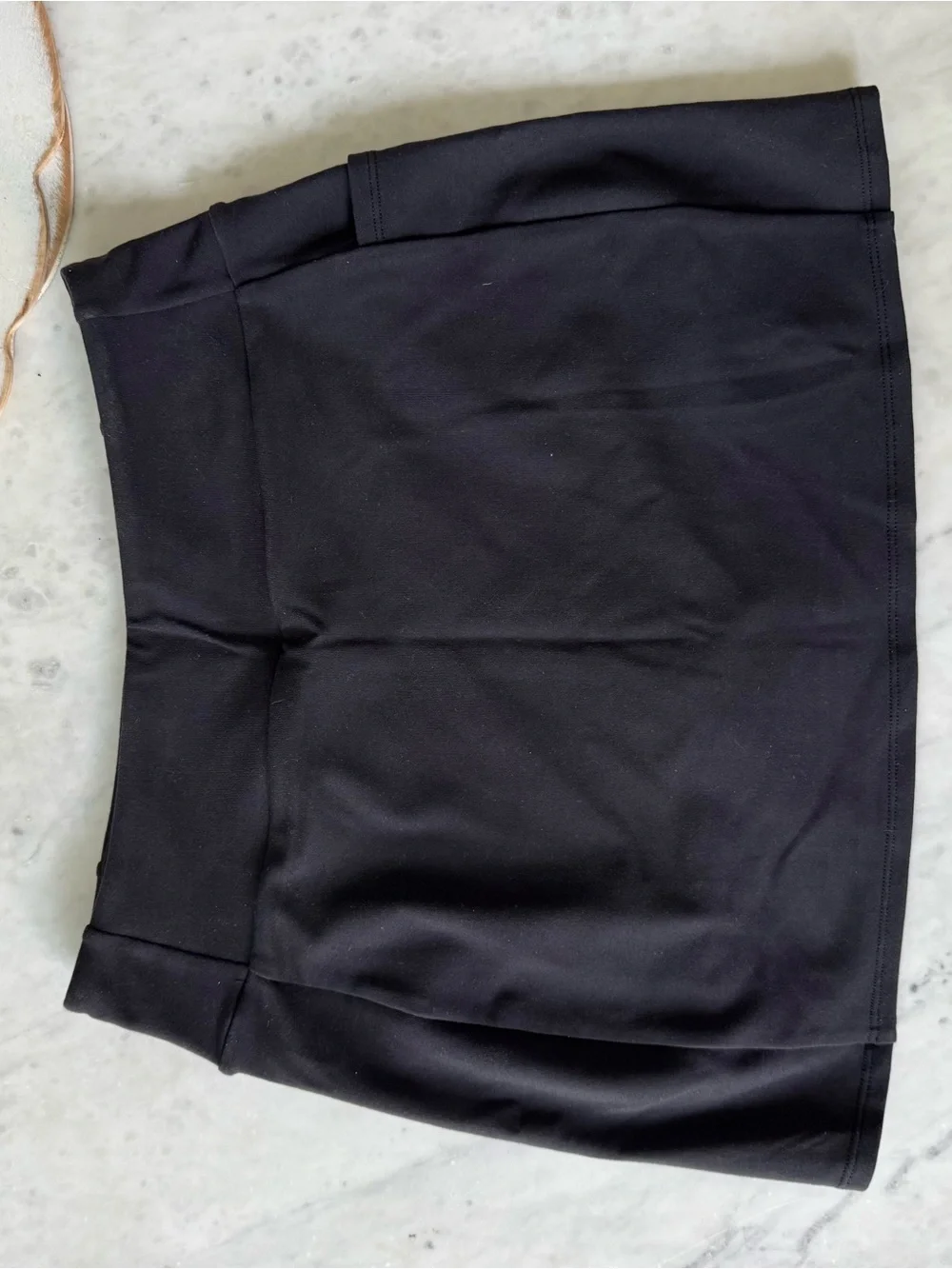 Alo Black Airbrush High Waist Good Form Tennis Skirt